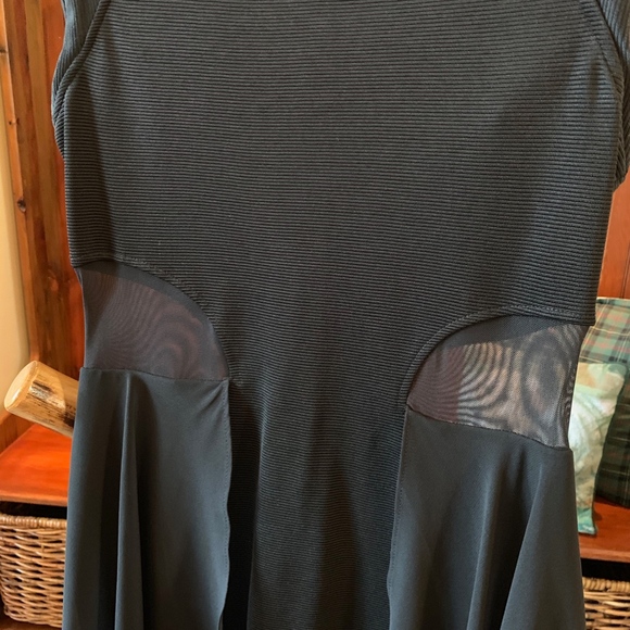 bebe High Low Dress - Picture 6 of 8